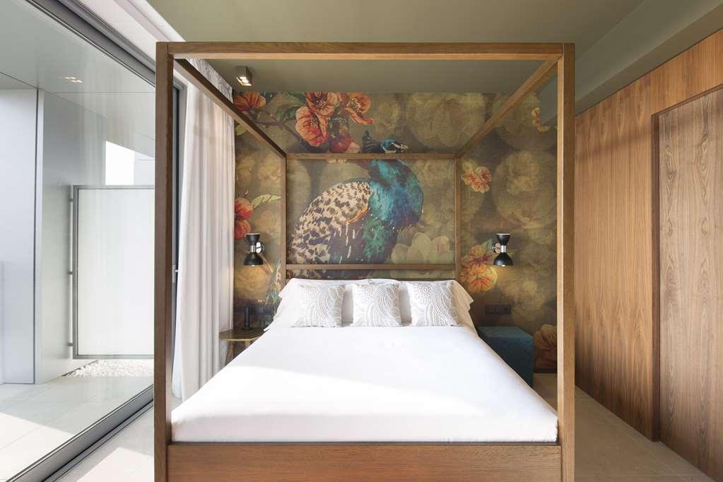 Hotel Sb Glow Barcelona Room photo